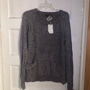 Barefoot dreams sweater